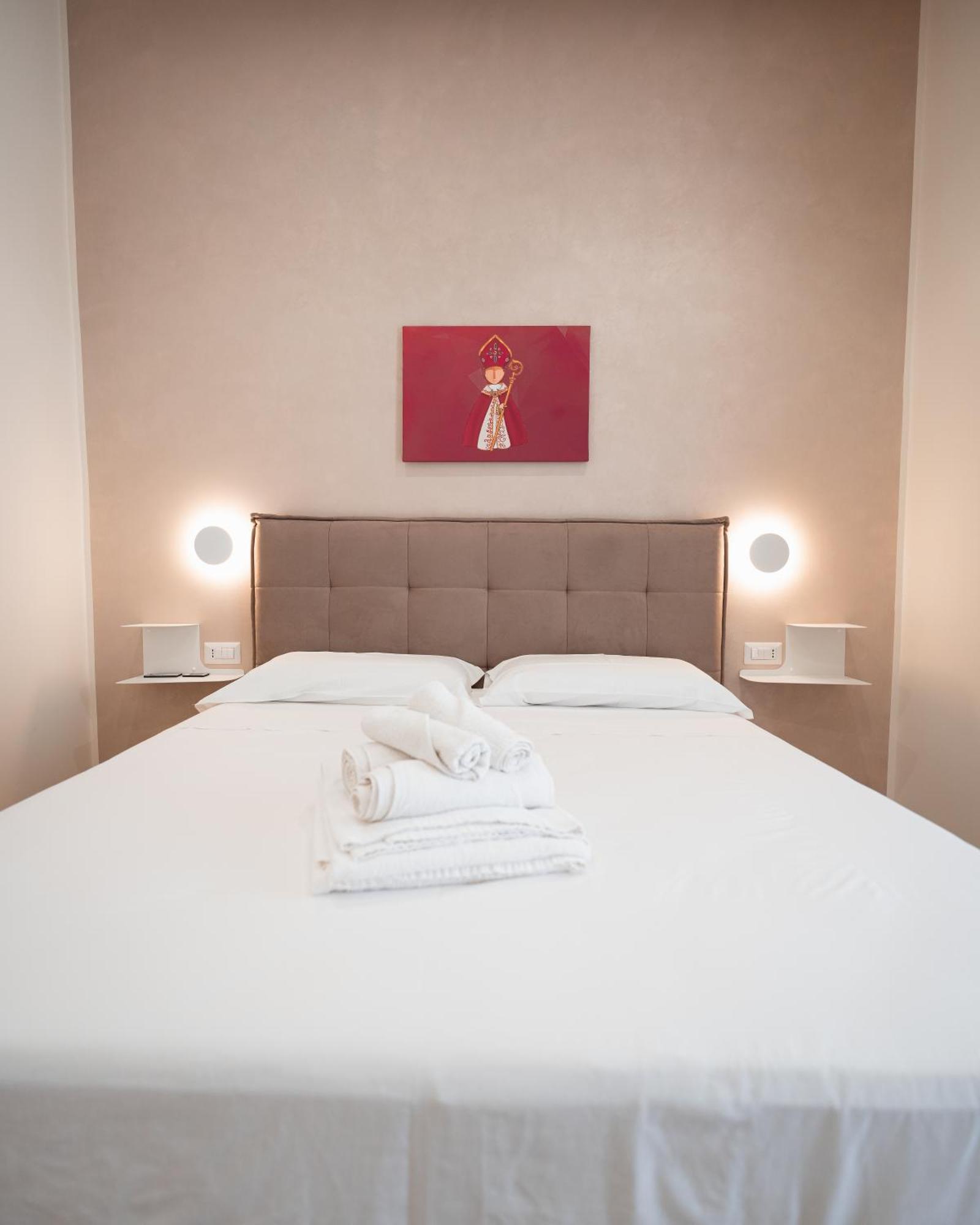 Nazzarooms Naples Luaran gambar