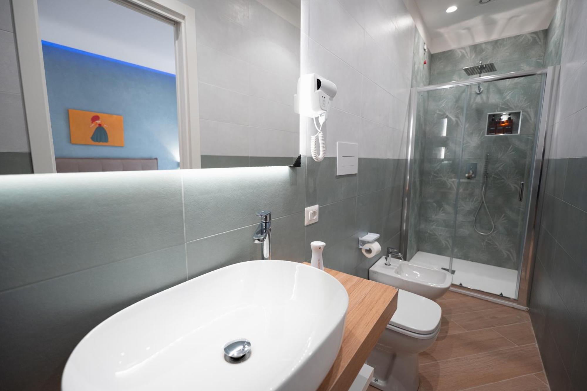 Nazzarooms Naples Luaran gambar