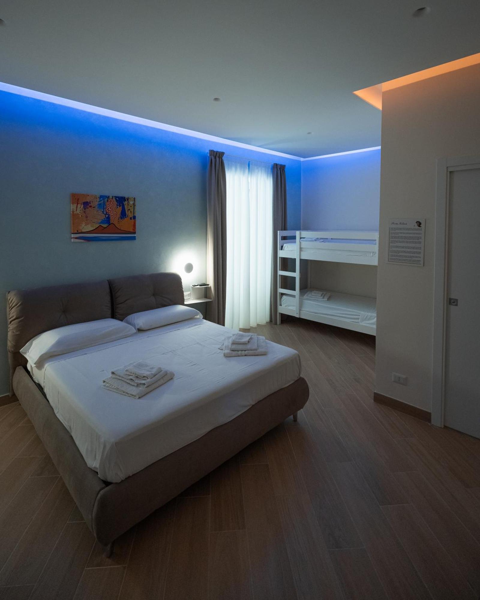 Nazzarooms Naples Luaran gambar