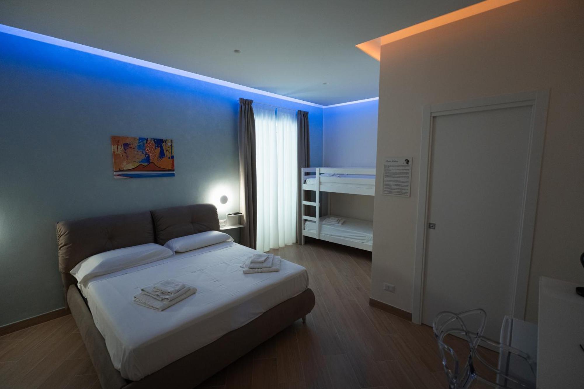 Nazzarooms Naples Luaran gambar