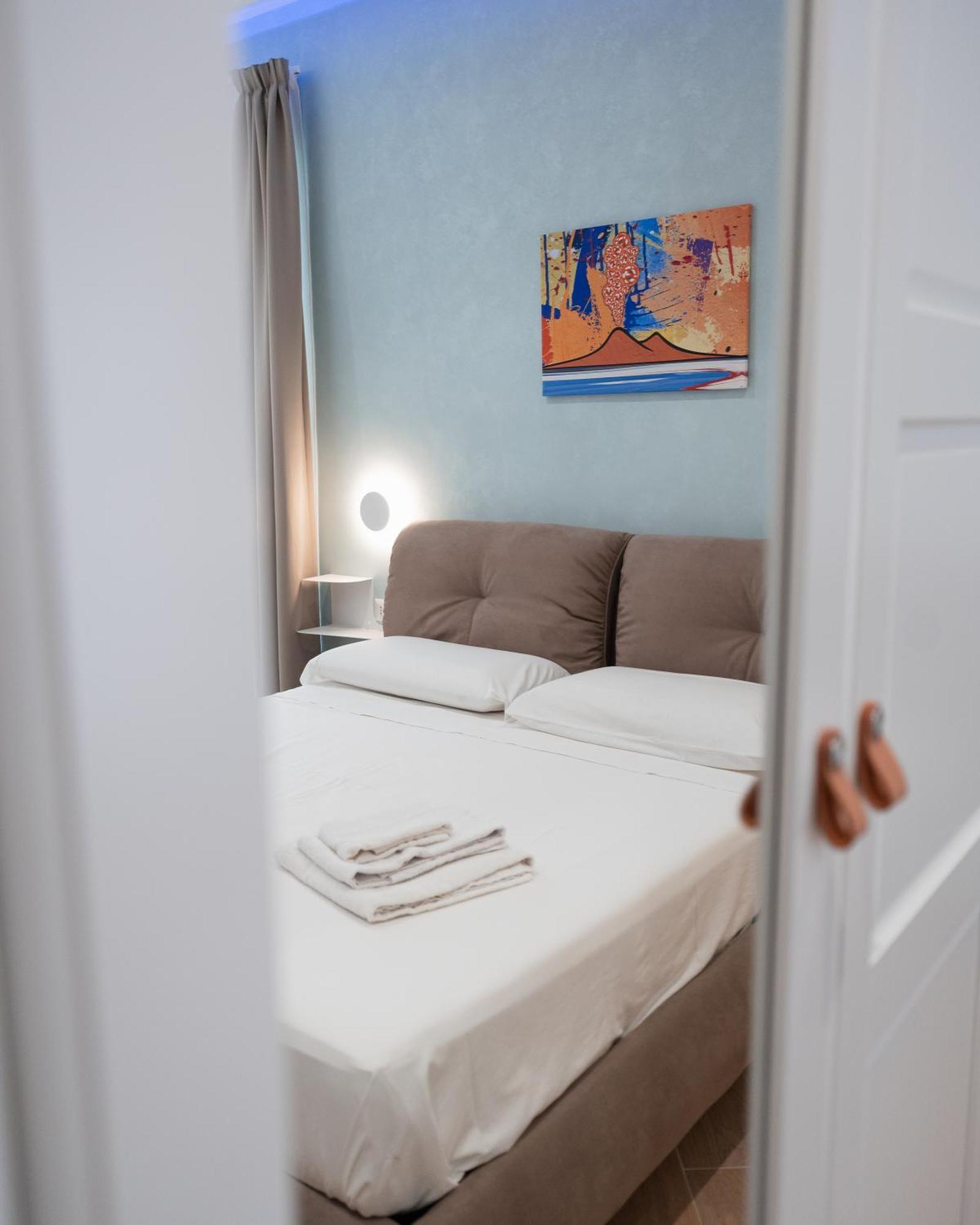 Nazzarooms Naples Luaran gambar